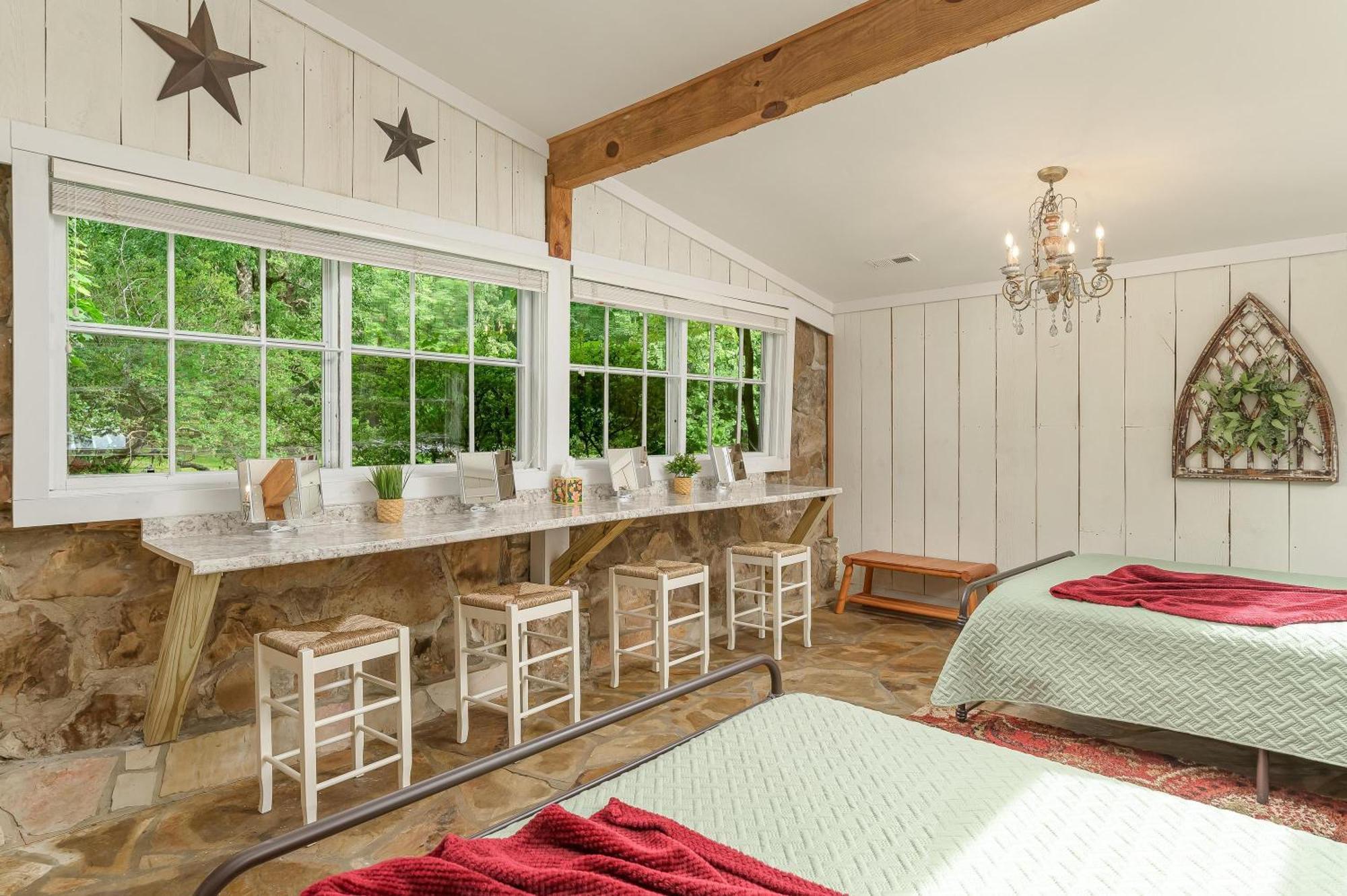Cragsmere Manor Views 24 Guests Mentone Esterno foto