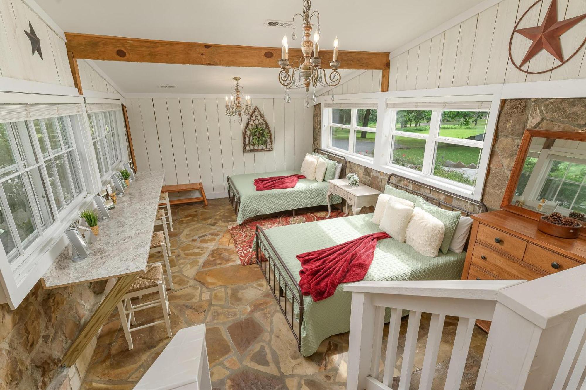 Cragsmere Manor Views 24 Guests Mentone Esterno foto